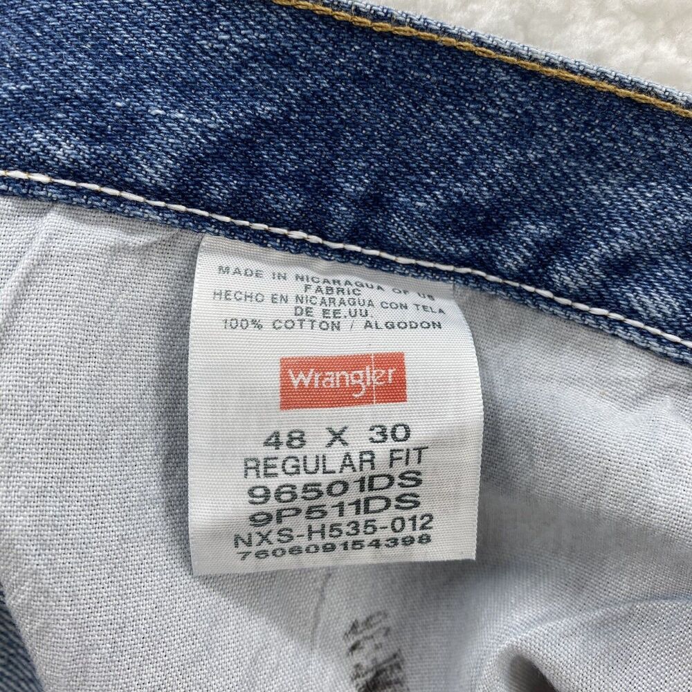 Wrangler Jeans Men 48x30 Blue Five Star Regular Fit Denim Sits at Waist Med Wash - Picture 6 of 16